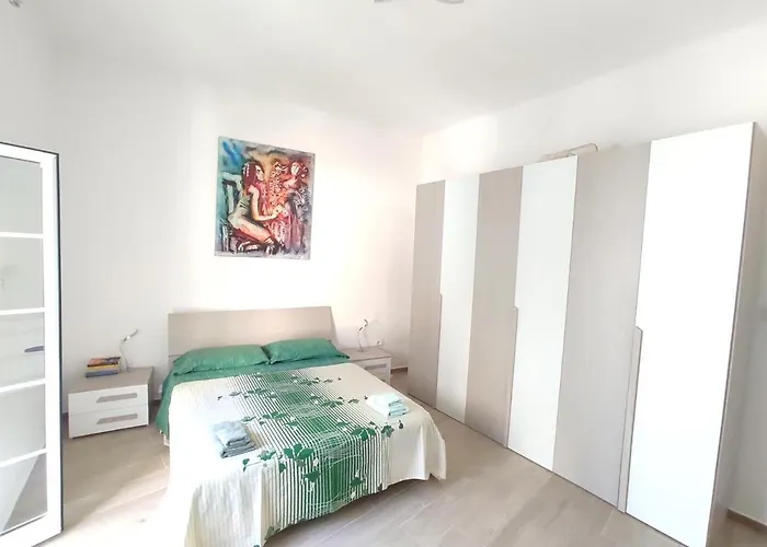 Casa Di Fronte Al Castello *